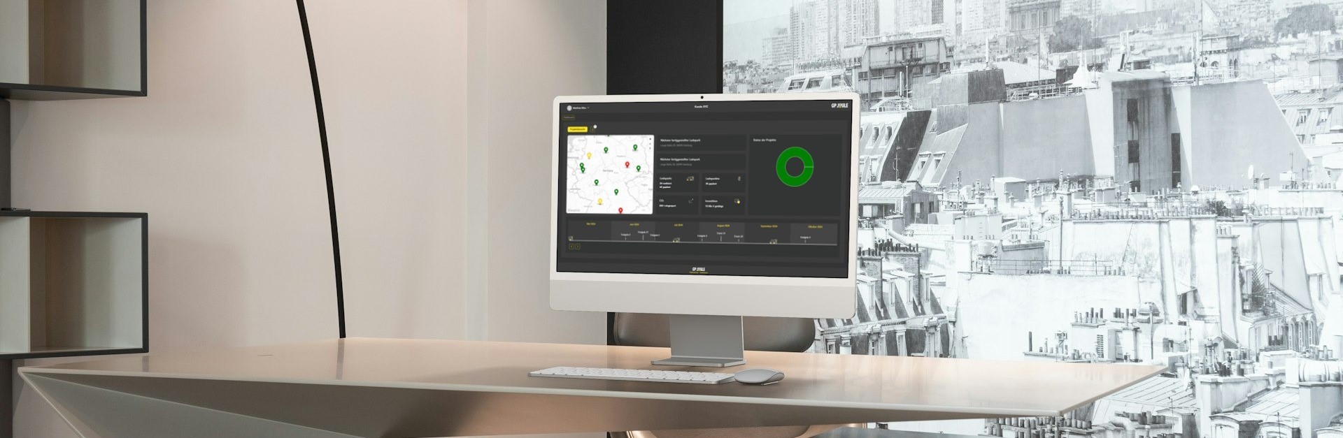 Kundendashboard am PC im Büro